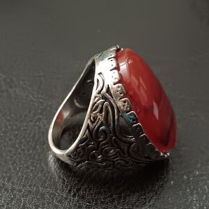 Elegant Silver and Red Gemstone Ring